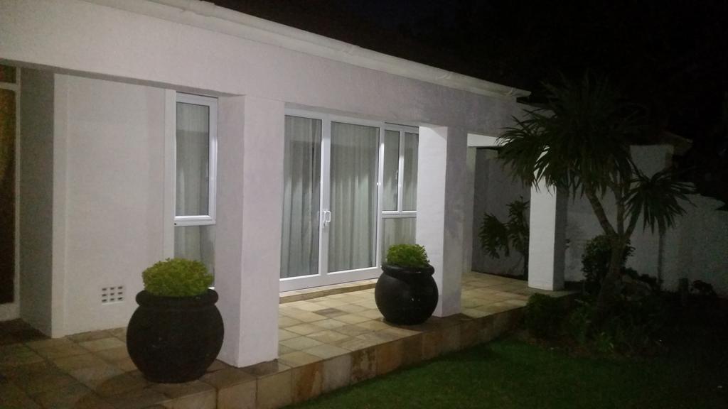 Ballina Ga-El Guesthouse Port Elizabeth Buitenkant foto