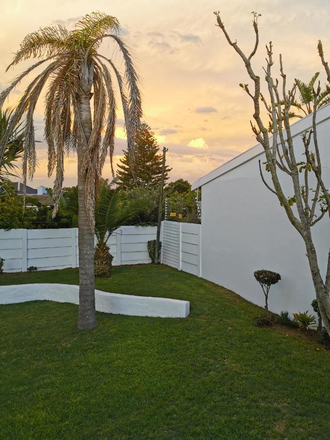 Ballina Ga-El Guesthouse Port Elizabeth Buitenkant foto